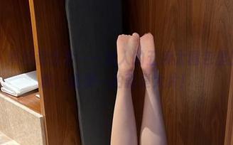 微密圈 – 黑丝和自然——迷人的五姨太图包里的完美搭配，随便一拍就是大片！