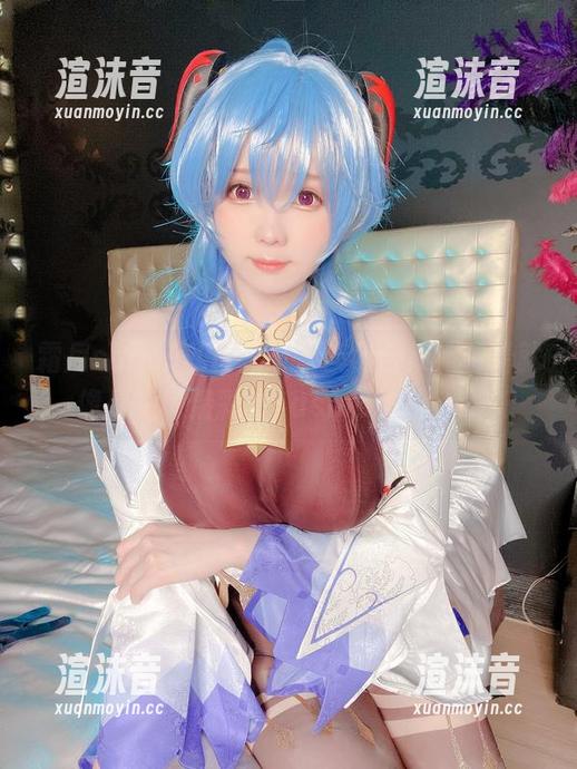 霜月shimo私房翩跹，旗袍合集，看着就像是一场精彩的FashionShow。
