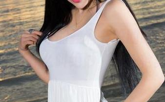 青豆客 – 纯小希的教科书般的眼镜配搭，让我体会到什么叫绝妙，来一枪美图吧！